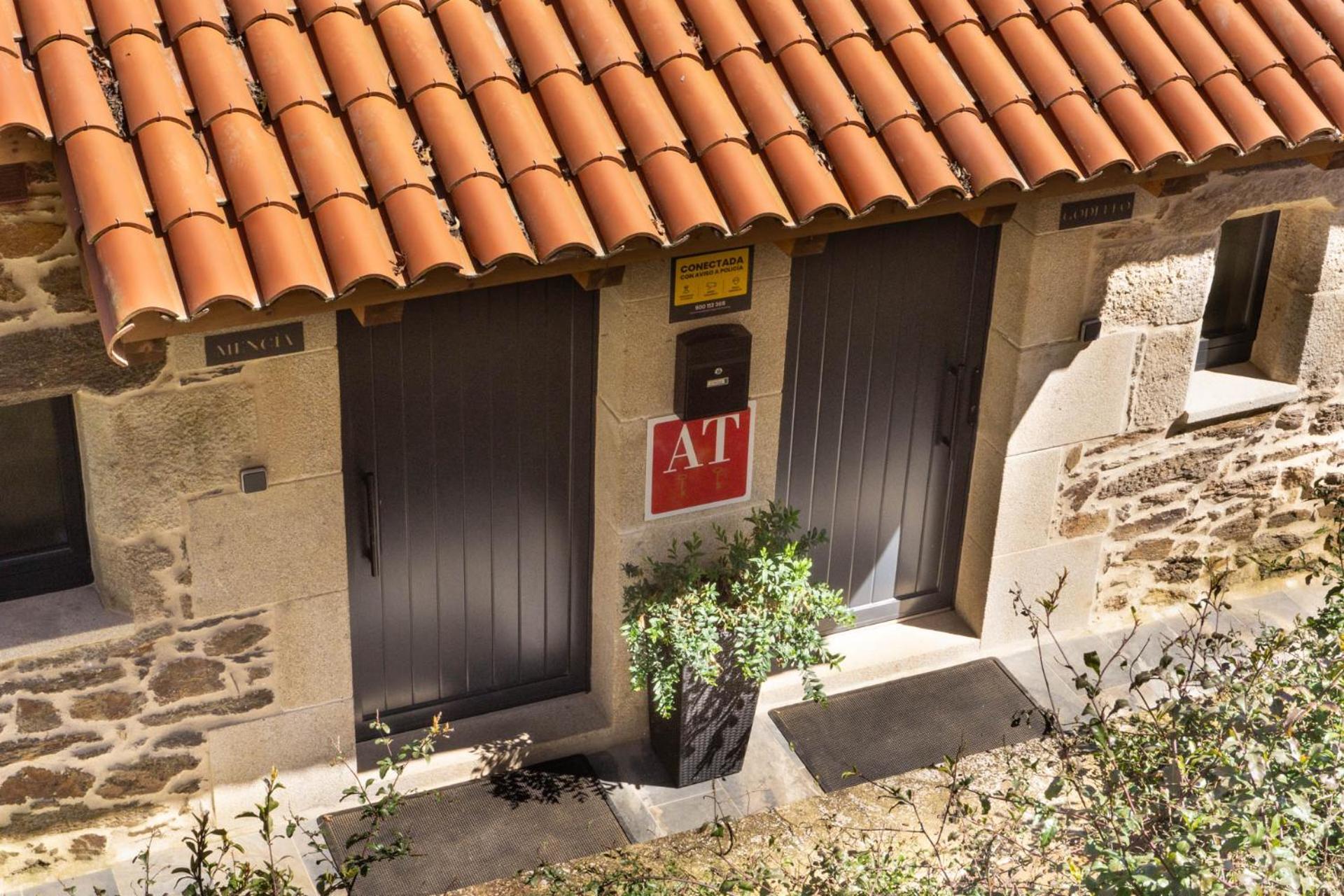 Apartamento Ribeira Sacra A Orilla Rio Mino Casas Do Pincelo Exterior foto